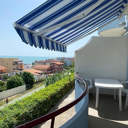I Trabocchi Blu Lejlighed Fossacesia Eksteriør billede